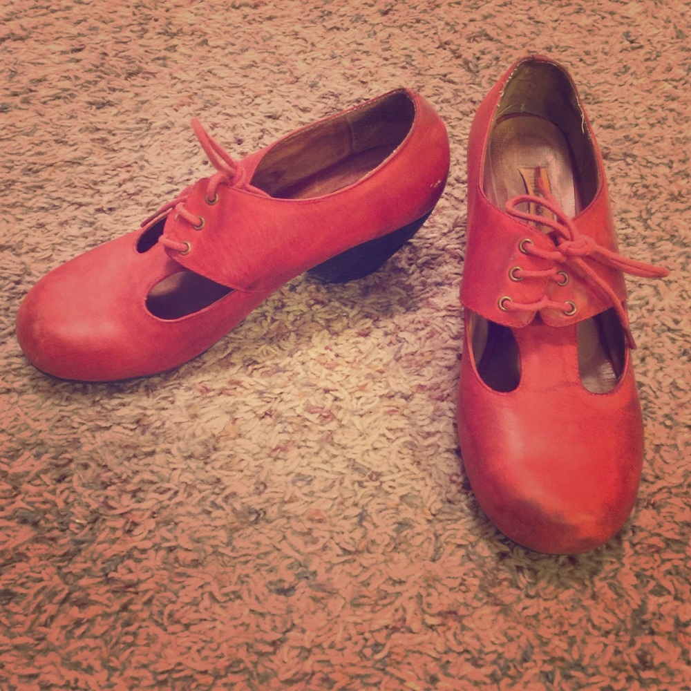 Artsy Red Miz Mooz Mary Janes